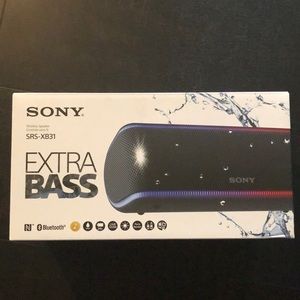 NIB Sony Extra Bass Wireless Speaker